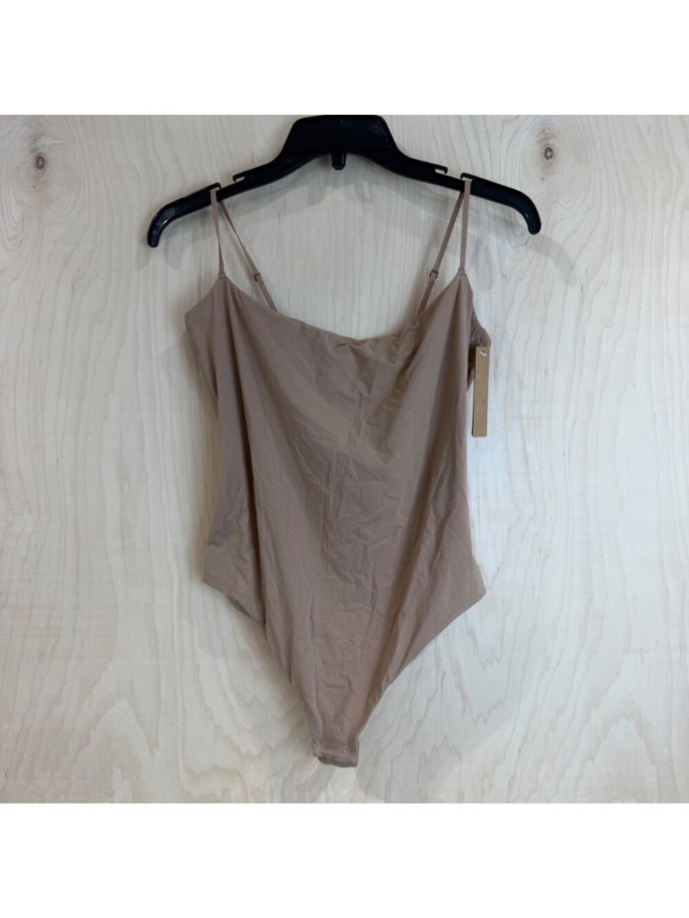 NWT SKIMS FITS EVERYBODY CAMI THONG BODYSUIT SIENNA XL - Picture 3 of 5